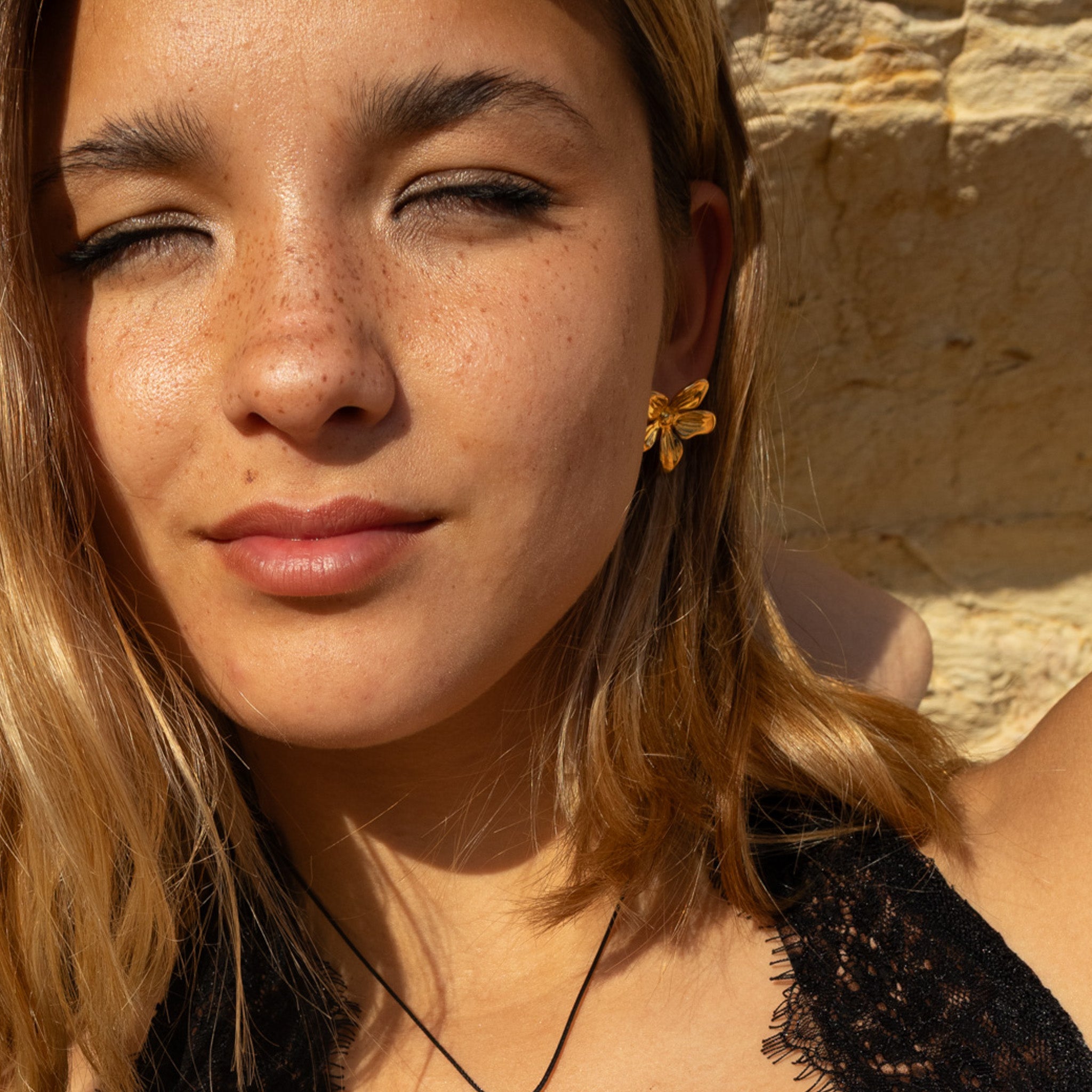 Bloom Ørestikker wintherstudio-dk