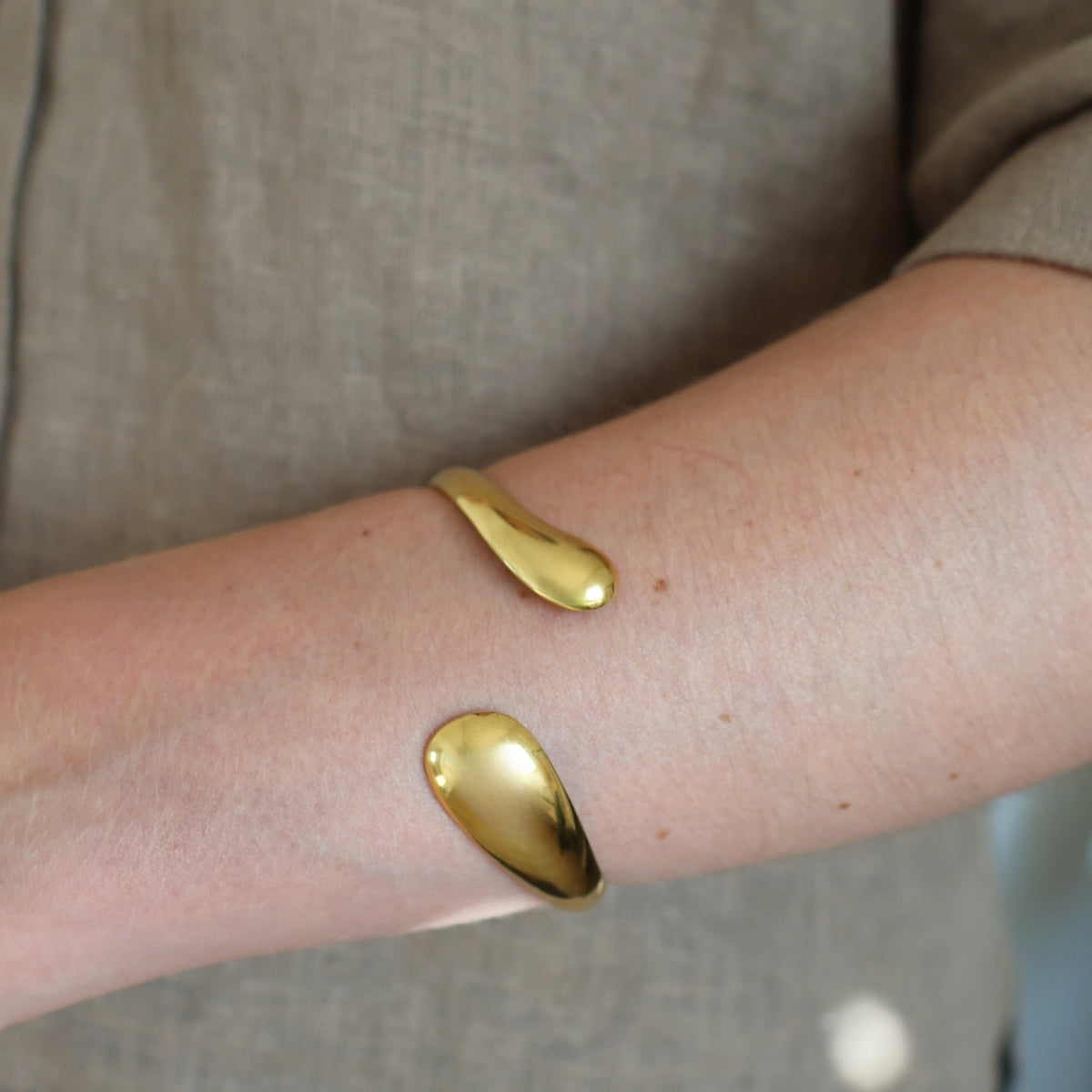 Double Drop Bangle wintherstudio-dk