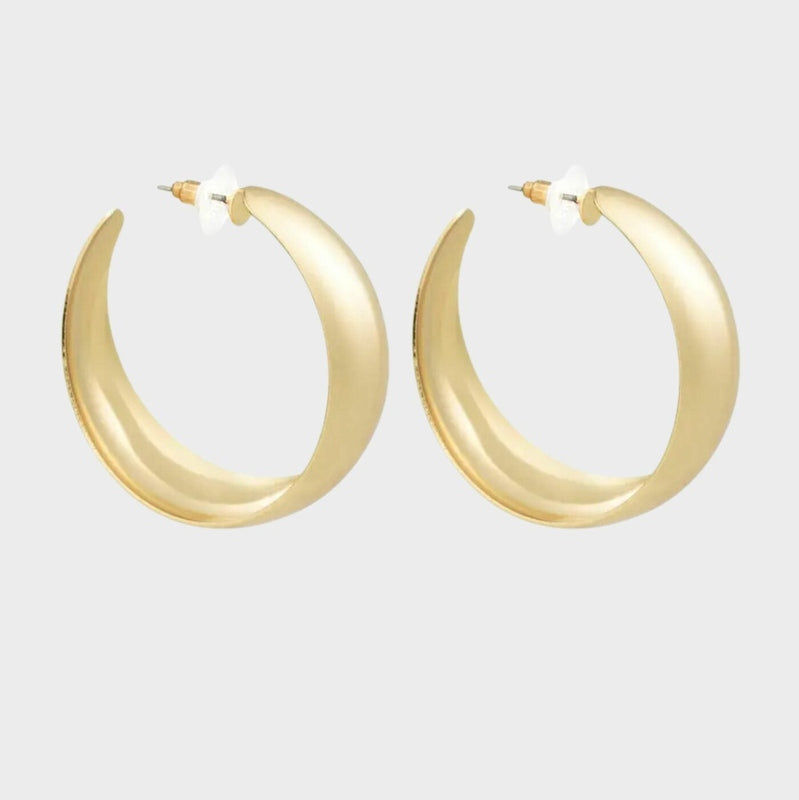 Jasmin Hoops