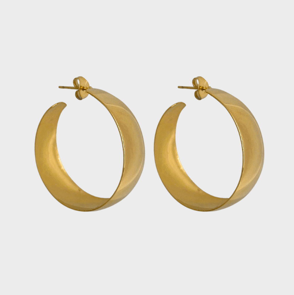 Mia Hoops