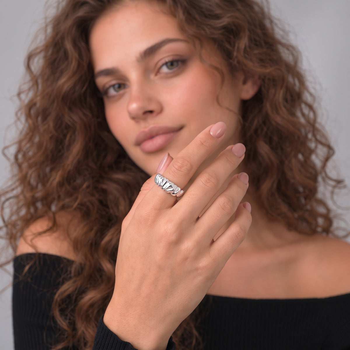 SIRRA RING - SØLVFARVET wintherstudio-dk