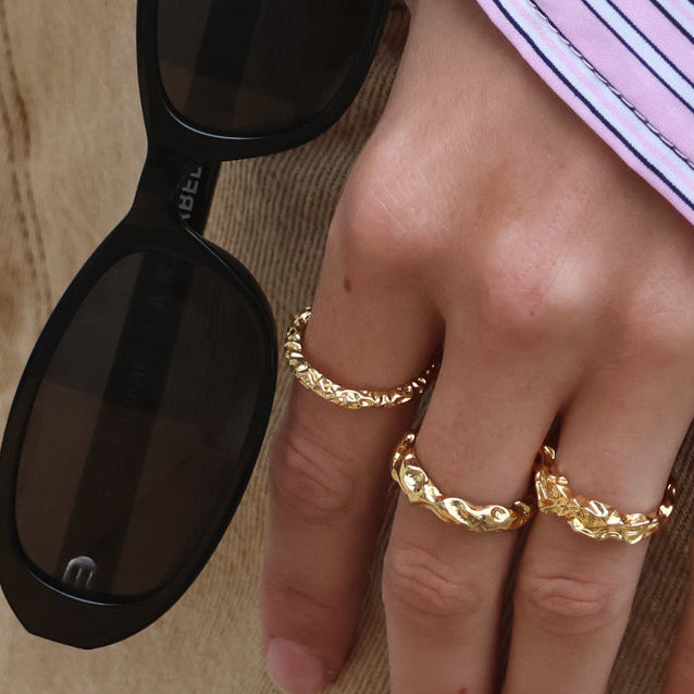 Simple Textured Ring wintherstudio-dk