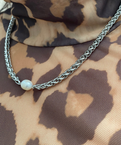 kæde med perle