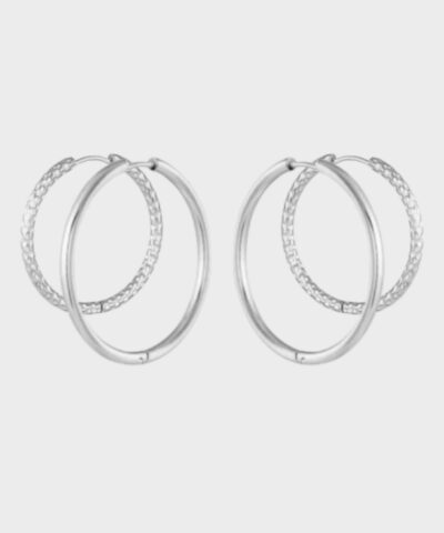 store simple hoops, et klassisk par og et mere rustikt par